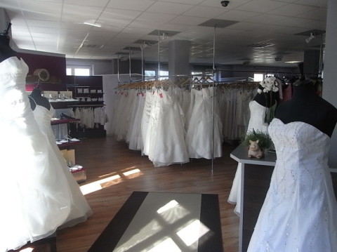 günstige brautkleider hochzeit corsagen 